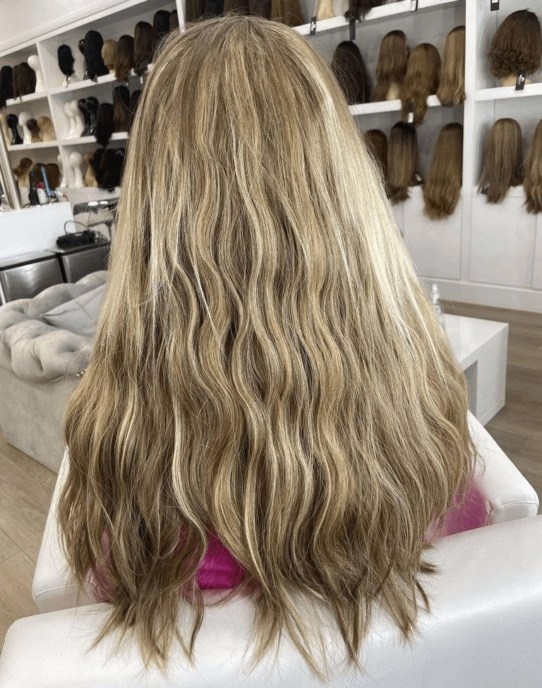24" U-Shape Wig Medium Blonde