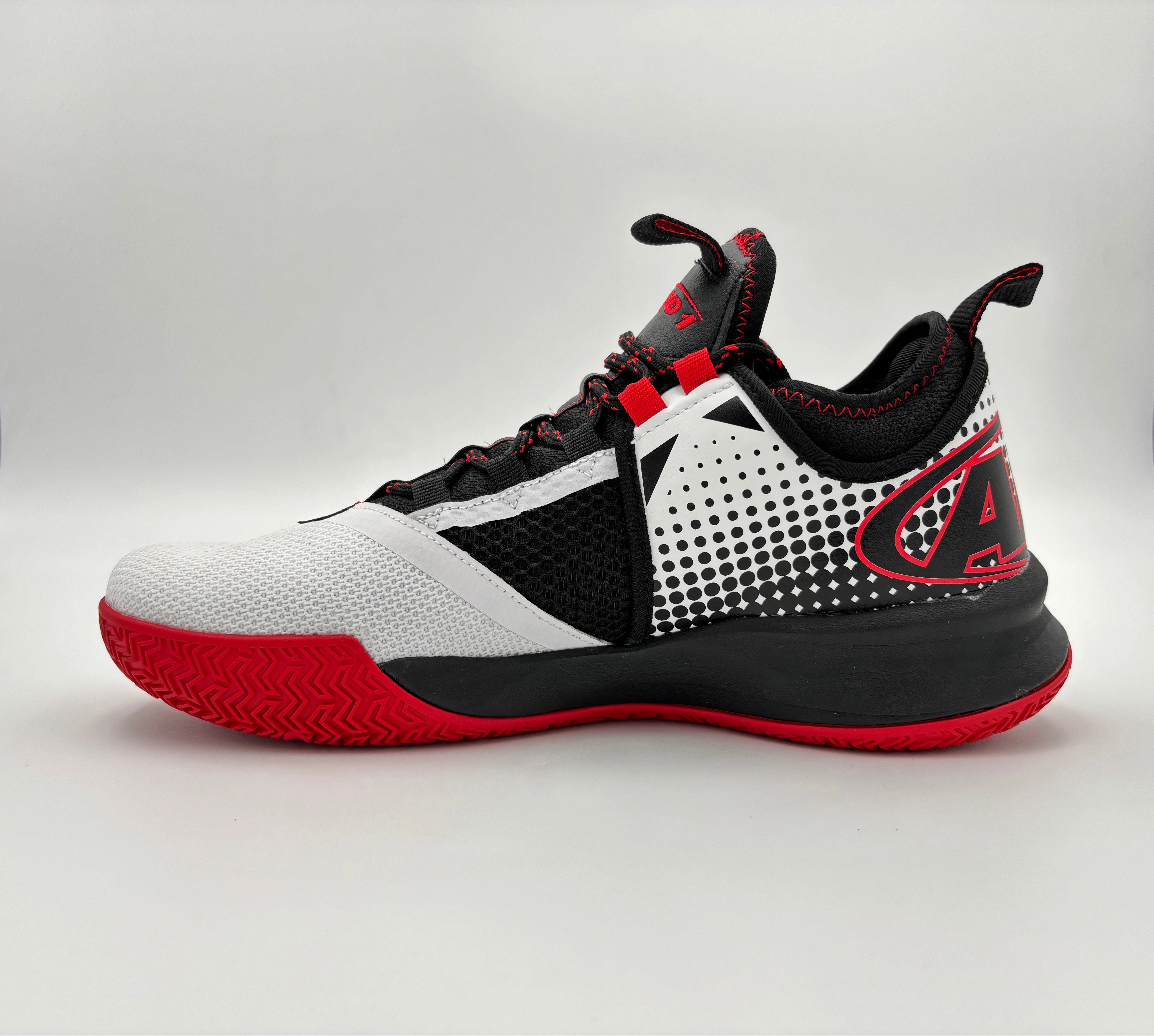 AND-1 MEN'S CHARGE WHITE/BLACK/RED BASKETBALL SHOES