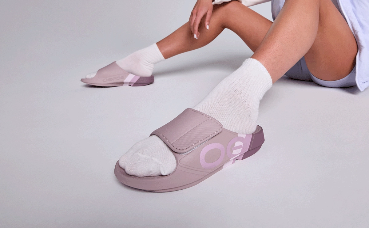 Women's OOahh Sport Flex Sandal - Orchid Rally