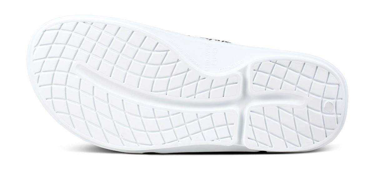 Women's OOahh Sport Flex Sandal - White Labyrinth (SALE)